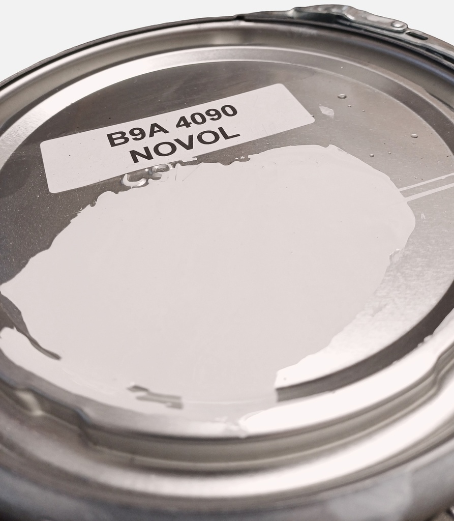 NOVOL VAG LB9A NOVOCOAT 4090 Akrylipintamaali 2,5L